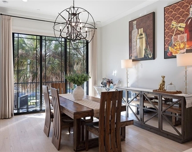 64 N Park Avenue - Photo Thumbnail 13
