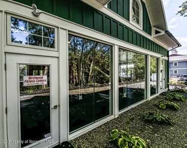 163 Bianca Way - Photo Thumbnail 16