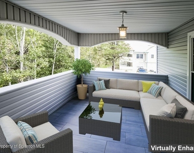 163 Bianca Way - Photo Thumbnail 11