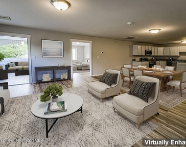 163 Bianca Way - Photo Thumbnail 4