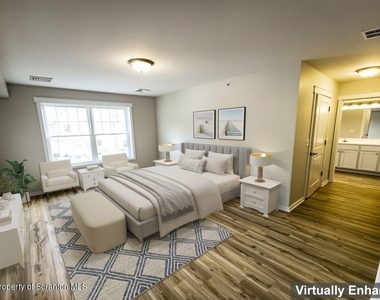 163 Bianca Way - Photo Thumbnail 7