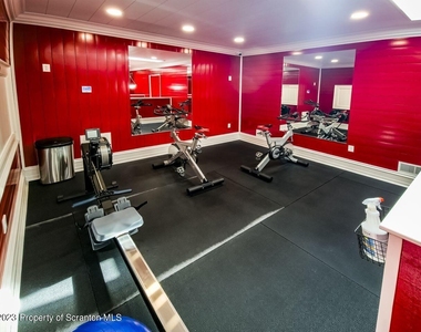 163 Bianca Way - Photo Thumbnail 19