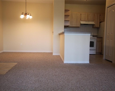 5703 Legacy Crescent Place - Photo Thumbnail 3
