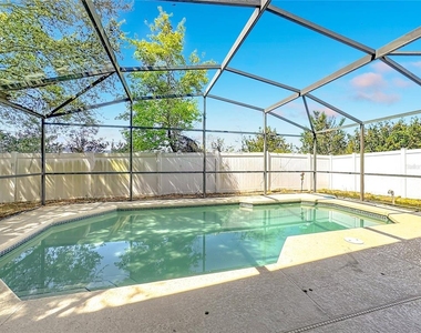 635 Knollwood Drive - Photo Thumbnail 42
