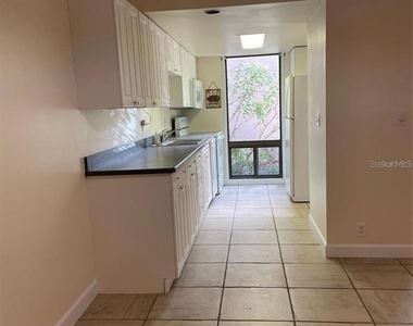 407 Sheoah Boulevard - Photo Thumbnail 7