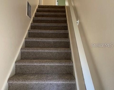 407 Sheoah Boulevard - Photo Thumbnail 9