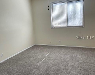 407 Sheoah Boulevard - Photo Thumbnail 12