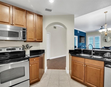 7501 Mourning Dove Circle - Photo Thumbnail 4