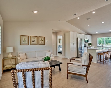3803 Main Street - Photo Thumbnail 21