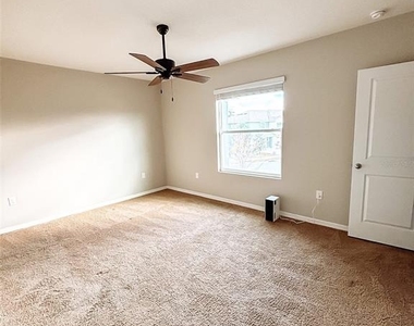 5339 Loblolly Lane - Photo Thumbnail 8