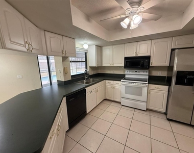 1001 S Wapello Street - Photo Thumbnail 11