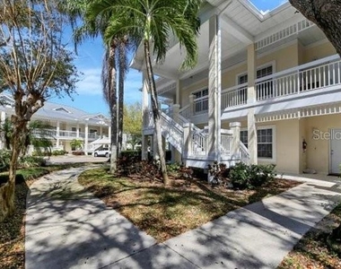 3604 54th Drive W - Photo Thumbnail 2