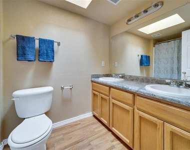 4053 Tierra Bronce Drive - Photo Thumbnail 13