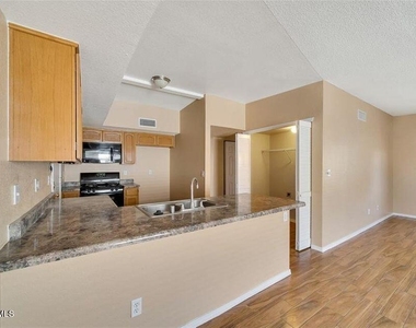 4053 Tierra Bronce Drive - Photo Thumbnail 3