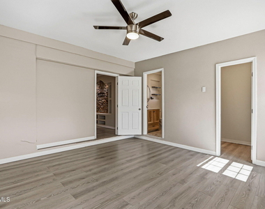 4312 Wallington Drive - Photo Thumbnail 21