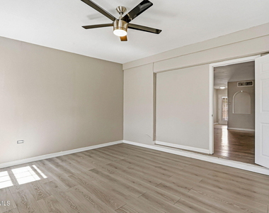 4312 Wallington Drive - Photo Thumbnail 22