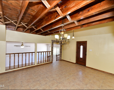 908 Bolivia Street - Photo Thumbnail 9