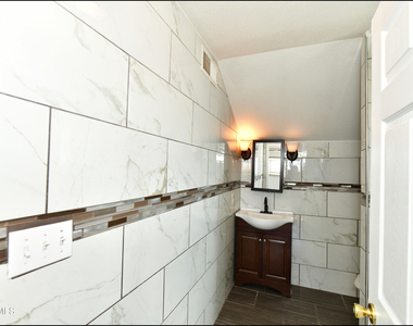 908 Bolivia Street - Photo Thumbnail 32