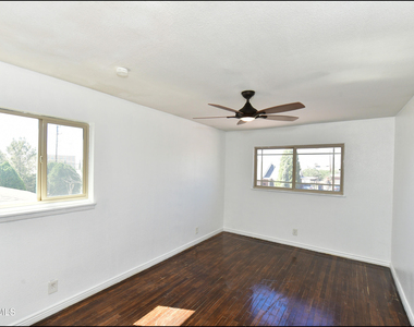 908 Bolivia Street - Photo Thumbnail 30