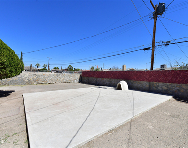 908 Bolivia Street - Photo Thumbnail 41