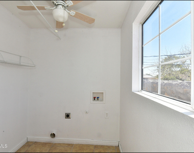 908 Bolivia Street - Photo Thumbnail 37