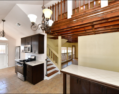 908 Bolivia Street - Photo Thumbnail 22