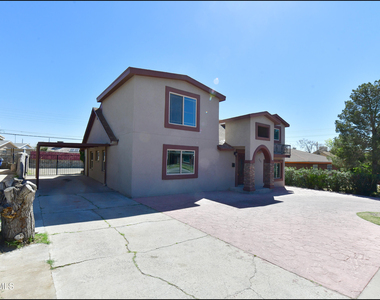 908 Bolivia Street - Photo Thumbnail 4