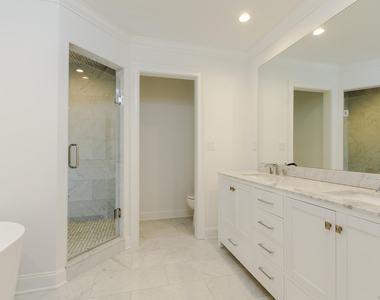 136 Harrison Avenue - Photo Thumbnail 15