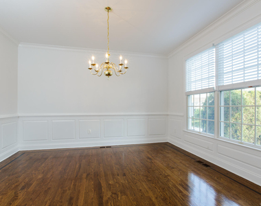 136 Harrison Avenue - Photo Thumbnail 11