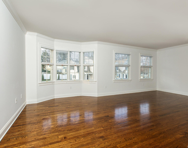 136 Harrison Avenue - Photo Thumbnail 14
