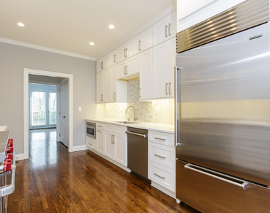 136 Harrison Avenue - Photo Thumbnail 5