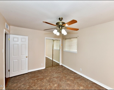 7830 Basswood Avenue - Photo Thumbnail 23