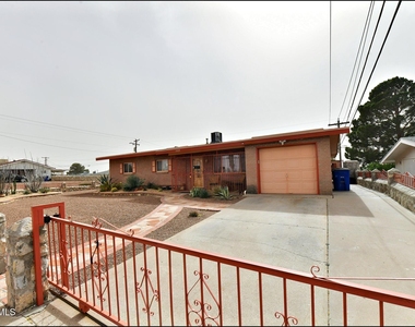 7830 Basswood Avenue - Photo Thumbnail 3