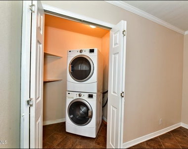 7830 Basswood Avenue - Photo Thumbnail 32