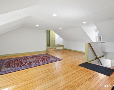 185 Main Street - Photo Thumbnail 9