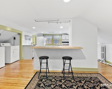 185 Main Street - Photo Thumbnail 5