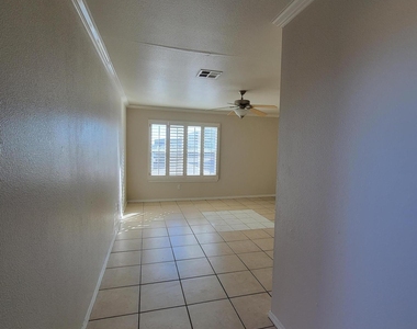 10051 Railroad Drive - Photo Thumbnail 4