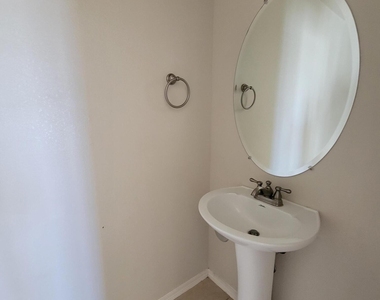 10051 Railroad Drive - Photo Thumbnail 10