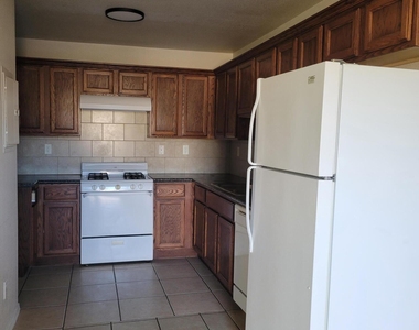 10051 Railroad Drive - Photo Thumbnail 17