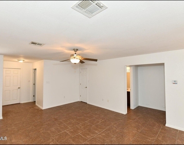 1591 Hartsdale Drive - Photo Thumbnail 6