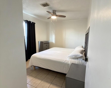 11510 Valle Palomar Road - Photo Thumbnail 7
