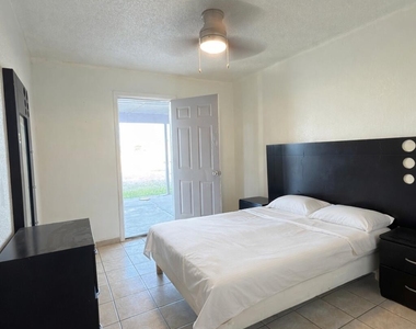 11510 Valle Palomar Road - Photo Thumbnail 9