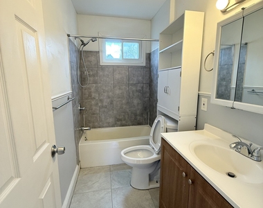 31 Beecher Avenue - Photo Thumbnail 13