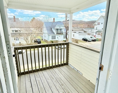 31 Beecher Avenue - Photo Thumbnail 10