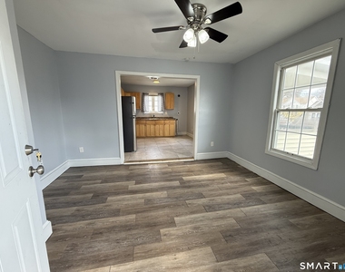 31 Beecher Avenue - Photo Thumbnail 1