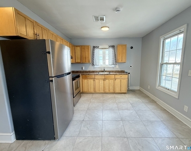 31 Beecher Avenue - Photo Thumbnail 6