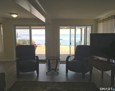 989 Fairfield Beach Road - Photo Thumbnail 9