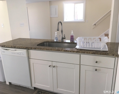 989 Fairfield Beach Road - Photo Thumbnail 3