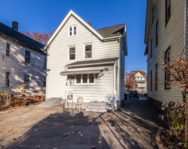 216 Howard Avenue - Photo Thumbnail 1