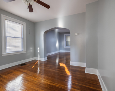 216 Howard Avenue - Photo Thumbnail 7